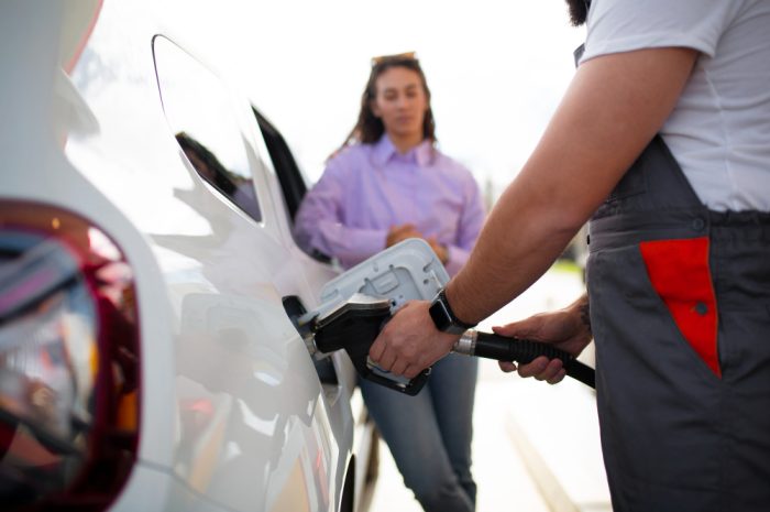 Cum să alegi un vehicul care economisește combustibil pe termen lung